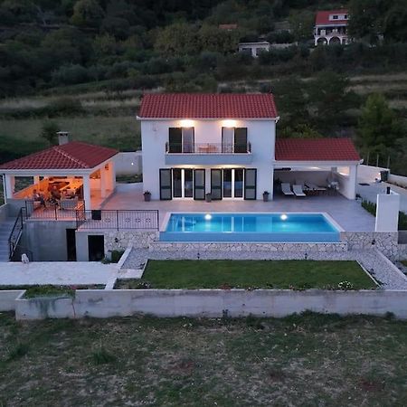 Secluded House - Guaranteed Privacy - Heated Pool Villa Klis Eksteriør bilde