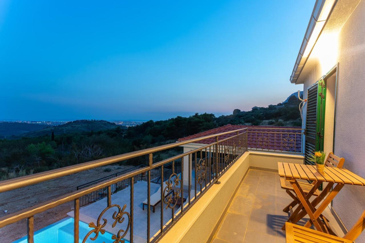 Secluded House - Guaranteed Privacy - Heated Pool Villa Klis Eksteriør bilde