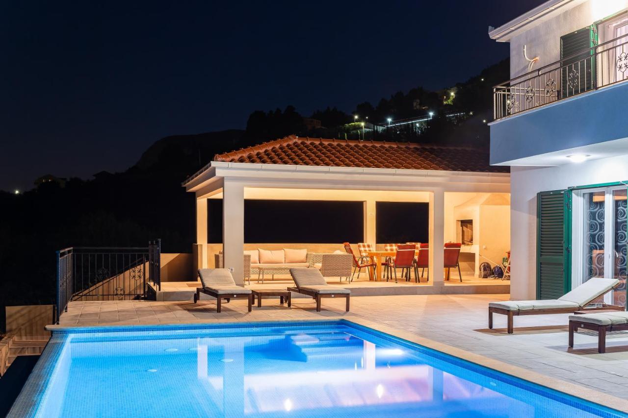 Secluded House - Guaranteed Privacy - Heated Pool Villa Klis Eksteriør bilde