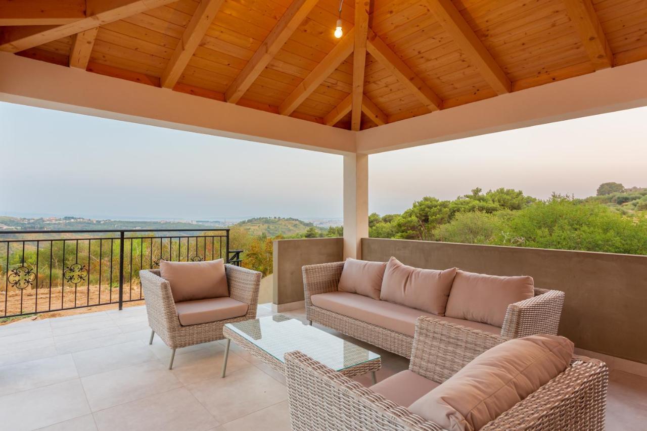 Secluded House - Guaranteed Privacy - Heated Pool Villa Klis Eksteriør bilde